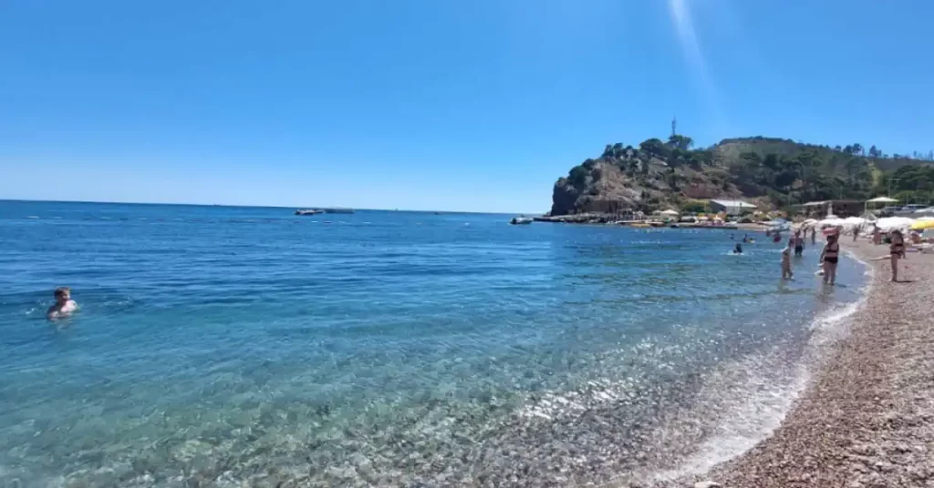 Sutomore Beach 2