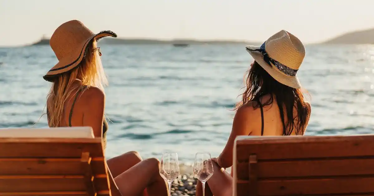 Zanjice Beach sun loungers