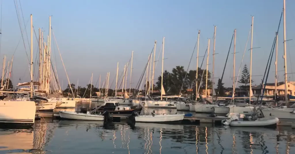 Solila Beach Marina