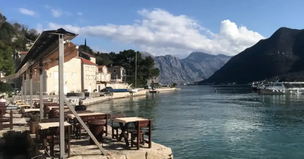 Restaurants in Perast