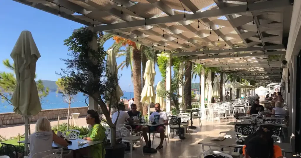 Becici Beach Restaurants