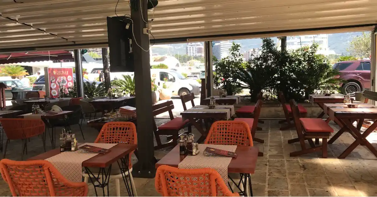 Restaurant Regina E Budva